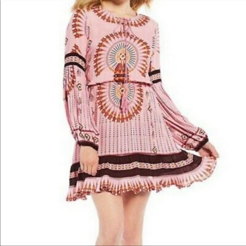 Chelsea & Violet Pink Long Sleeve Mini dress